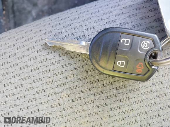 2013 Ford F-150 XL z VIN 1FTEX1EM4DFD51564, wystawiony jako IAAI lot #41778412 z przebiegiem 192 mil mil oraz . Historia ofert i sprzedaży dostępna na DreamBid. Obrazek 11.