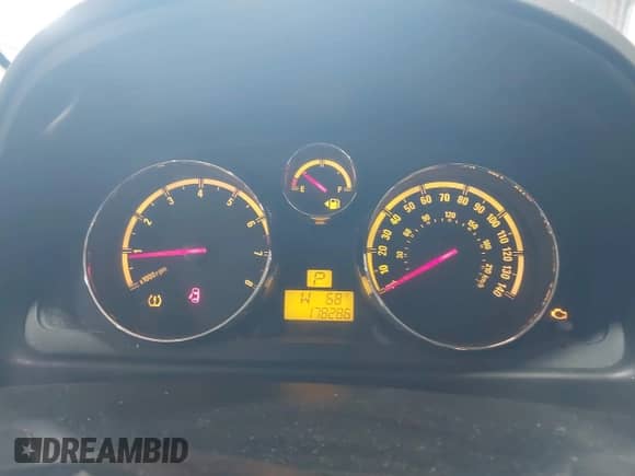 2008 Saturn VUE XE с VIN 3GSCL33P48S632104, выставлен на аукционе IAAI как лот 42122966 с пробегом 178 286 миль миль и . История ставок и продаж доступна на DreamBid. Изображение 7.
