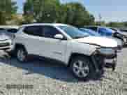 2020 Jeep Compass Altitude с VIN 3C4NJDBB9LT146686, выставлен на аукционе Copart как лот 65795965 с пробегом 50 418 миль миль и Списание • Salvage title. История ставок и продаж доступна на DreamBid. Изображение 4.