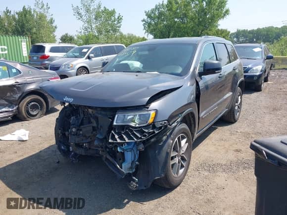 2021 Jeep Grand Cherokee Limited with VIN 1C4RJFBG2MC551746, listed as a IAAI auction lot 42806309 with 33,047 mi miles and . Bid and sale history available at DreamBid. Image 2.