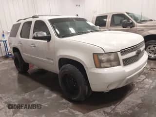 2008 Chevrolet Tahoe LTZ с VIN 1GNFK13038R110710, выставлен на аукционе IAAI как лот 41949511 с пробегом 293 971 миль миль и . История ставок и продаж доступна на DreamBid. Изображение 1.