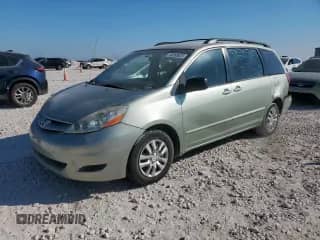 2007 Toyota Sienna LE с VIN 5TDZK23CX7S098223, выставлен на аукционе Copart как лот 84285625 с пробегом 250 627 миль миль и Списание • Salvage title. История ставок и продаж доступна на DreamBid. Изображение 1.
