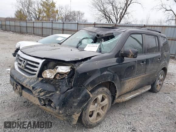 2013 Honda Pilot EX-L with VIN 5FNYF4H70DB013445, listed as a IAAI auction lot 41510836 with 292,896 mi miles and . Bid and sale history available at DreamBid. Image 6.