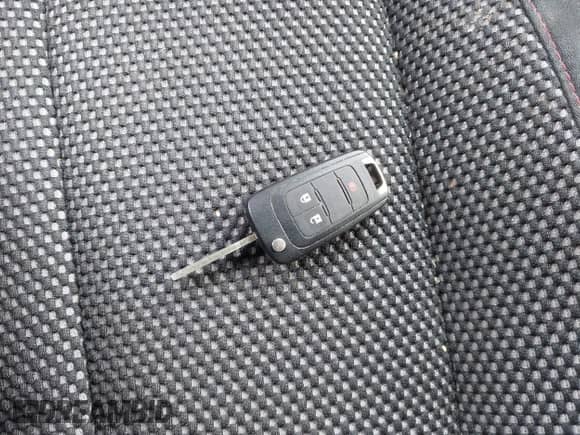 2017 Chevrolet Equinox LS with VIN 2GNFLEEKXH6337200, listed as a IAAI auction lot 42845929 with 144,752 mi miles and . Bid and sale history available at DreamBid. Image 11.