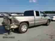 2003 GMC Sierra 1500 SLE with VIN 2GTEC19V131365927, listed as a Copart auction lot 62134075 with 323,414 mi miles and Salvage title. Bid and sale history available at DreamBid. Image 3.