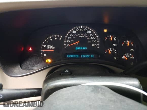 2004 Chevrolet Suburban Z71 с VIN 3GNFK16Z84G317016, выставлен на аукционе Copart как лот 74145374 с пробегом 257 362 миль миль и Чистый • Clean title. История ставок и продаж доступна на DreamBid. Изображение 9.