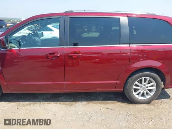 2020 Dodge Grand Caravan SXT with VIN 2C4RDGCG6LR200761, listed as a IAAI auction lot 42918321 with 86,293 mi miles and . Bid and sale history available at DreamBid. Image 14.