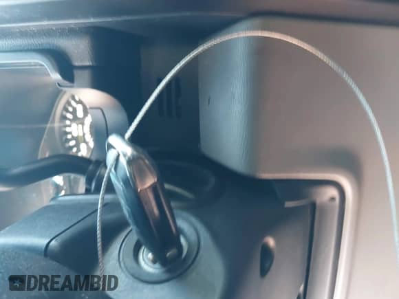 2019 Ford F-150 XLT с VIN 1FTEW1EP7KFD52881, выставлен на аукционе IAAI как лот 43240933 с пробегом 104 747 миль миль и . История ставок и продаж доступна на DreamBid. Изображение 11.