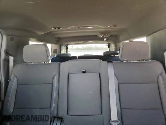 2022 Chevrolet Suburban with VIN 1GNSCAED6NR254937, listed as a Copart auction lot 71903515 with 34,951 mi miles and Salvage title. Bid and sale history available at DreamBid. Image 10.