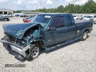 1997 Chevrolet Silverado 1500 with VIN 1GBEC19R7VE224966, listed as a Copart auction lot 68338695 with 203,211 mi miles and Salvage title. Bid and sale history available at DreamBid. Image 1.