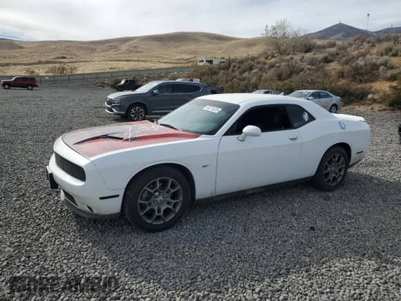 2017 Dodge Challenger GT with VIN 2C3CDZGG3HH601603, listed as a Copart auction lot 90274235 with 147,039 mi miles and Clean title. Bid and sale history available at DreamBid. Image 1.