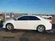 2014 Toyota Camry L z VIN 4T1BF1FK6EU751525, wystawiony jako IAAI lot #43496709 z przebiegiem 192 116 mil mil oraz . Historia ofert i sprzedaży dostępna na DreamBid. Obrazek 14.