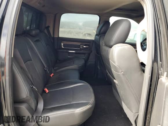 2014 Ram 1500 Laramie z VIN 1C6RR7NM9ES398863, wystawiony jako Copart lot #66007445 z przebiegiem Nie podano mil oraz Nie do naprawy • Non repairable. Historia ofert i sprzedaży dostępna na DreamBid. Obrazek 10.