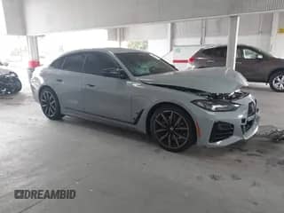 2023 BMW 4 Series M440i xDrive с VIN WBA13AW0XPFP04767, выставлен на аукционе IAAI как лот 43399638 с пробегом 42 990 миль миль и . История ставок и продаж доступна на DreamBid. Изображение 1.