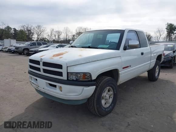1997 Dodge 1500 with VIN 3B7HF13Y7VG748305, listed as a IAAI auction lot 41609939 with 274,396 mi miles and . Bid and sale history available at DreamBid. Image 17.