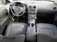 2008 Nissan Rogue SL с VIN JN8AS58V78W107166, выставлен на аукционе Copart как лот 84613855 с пробегом 219 315 миль миль и Списание • Salvage title. История ставок и продаж доступна на DreamBid. Изображение 8.