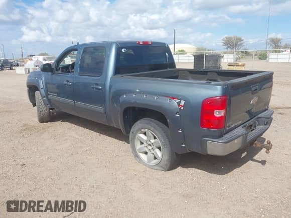 2011 Chevrolet Silverado 1500 LT с VIN 3GCPKSE35BG369751, выставлен на аукционе IAAI как лот 43426023 с пробегом 201 500 миль миль и . История ставок и продаж доступна на DreamBid. Изображение 3.