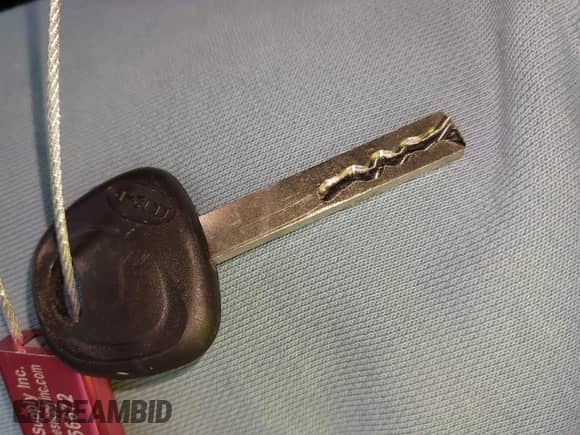 2019 Hyundai Accent SE z VIN 3KPC24A32KE058113, wystawiony jako IAAI lot #43178272 z przebiegiem 89 662 mil mil oraz . Historia ofert i sprzedaży dostępna na DreamBid. Obrazek 11.