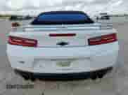 2016 Chevrolet Camaro 2SS z VIN 1G1FH3D75G0170711, wystawiony jako Copart lot #62253145 z przebiegiem 81 481 mil mil oraz Szkoda całkowita • Salvage title. Historia ofert i sprzedaży dostępna na DreamBid. Obrazek 6.