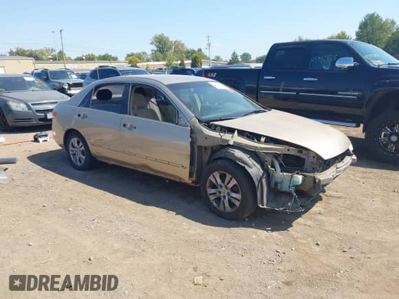 2003 Honda Accord LX with VIN 3HGCM56323G705352, listed as a IAAI auction lot 43196880 with Not provided miles and . Bid and sale history available at DreamBid. Image 1.