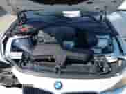 2015 BMW 3 Series 328i z VIN WBA3A5G56FNS83909, wystawiony jako IAAI lot #42931894 z przebiegiem 131 937 mil mil oraz . Historia ofert i sprzedaży dostępna na DreamBid. Obrazek 10.