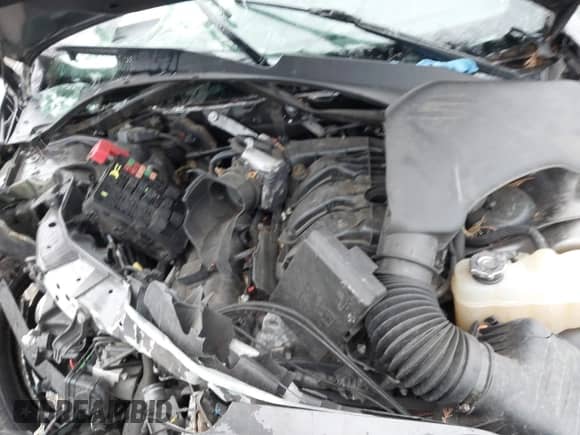 2018 Chrysler 300 S с VIN 2C3CCABG6JH283414, выставлен на аукционе IAAI как лот 43337590 с пробегом Не указан миль и . История ставок и продаж доступна на DreamBid. Изображение 10.