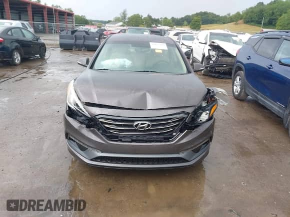 2017 Hyundai Sonata Sport with VIN 5NPE34AF0HH443657, listed as a IAAI auction lot 42977260 with 65,815 mi miles and . Bid and sale history available at DreamBid. Image 13.