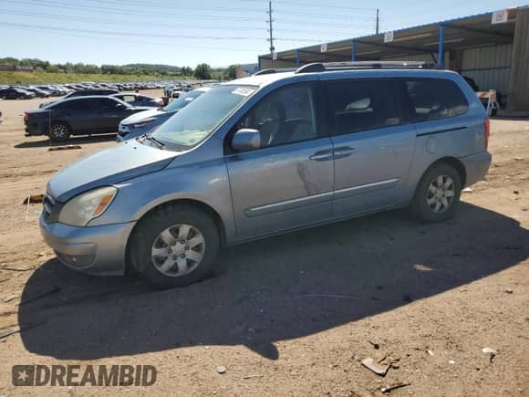 2007 Hyundai Entourage GLS с VIN KNDMC233876027609, выставлен на аукционе Copart как лот 67705594 с пробегом 188 000 миль миль и На запчасти • Non repairable. История ставок и продаж доступна на DreamBid. Изображение 1.