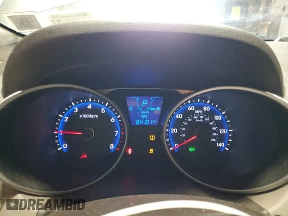 2015 Hyundai Tucson SE с VIN KM8JUCAG7FU052065, выставлен на аукционе Copart как лот 69374545 с пробегом 84 101 миль миль и Списание • Salvage title. История ставок и продаж доступна на DreamBid. Изображение 9.