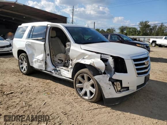 2020 Cadillac Escalade Premium Luxury с VIN 1GYS4CKJ1LR156921, выставлен на аукционе Copart как лот 79101074 с пробегом 80 991 миль миль и Списание • Salvage title. История ставок и продаж доступна на DreamBid. Изображение 4.