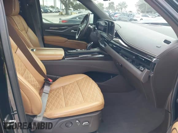 2022 Cadillac Escalade ESV с VIN 1GYS3KKT8NR288866, выставлен на аукционе IAAI как лот 41038612 с пробегом 39 710 миль миль и . История ставок и продаж доступна на DreamBid. Изображение 5.