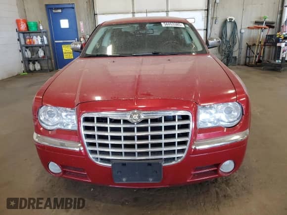 2008 Chrysler 300 C с VIN 2C3LK63H88H120880, выставлен на аукционе Copart как лот 56053385 с пробегом 187 257 миль миль и Списание • Salvage title. История ставок и продаж доступна на DreamBid. Изображение 5.