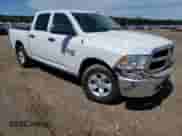 2022 Ram 1500 Tradesman z VIN 3C6RR7KG5NG375389, wystawiony jako Copart lot #59513455 z przebiegiem 29 308 mil mil oraz Szkoda całkowita • Salvage title. Historia ofert i sprzedaży dostępna na DreamBid. Obrazek 4.