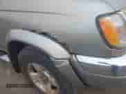 2000 Nissan Frontier XE z VIN 1N6ED26Y9YC316605, wystawiony jako IAAI lot #43573594 z przebiegiem 254 088 mil mil oraz . Historia ofert i sprzedaży dostępna na DreamBid. Obrazek 6.