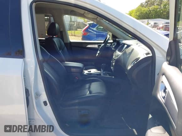 2019 Nissan Pathfinder SV with VIN 5N1DR2MM8KC621063, listed as a IAAI auction lot 42139694 with 129,656 mi miles and . Bid and sale history available at DreamBid. Image 5.