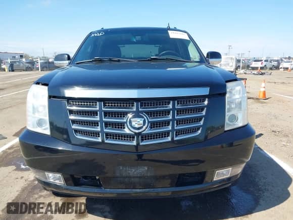 2007 Cadillac Escalade EXT with VIN 3GYFK62807G270873, listed as a IAAI auction lot 41885685 with 183,995 mi miles and . Bid and sale history available at DreamBid. Image 12.