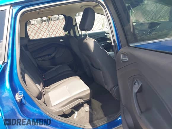 2018 Ford Escape SE с VIN 1FMCU9GD5JUC69390, выставлен на аукционе IAAI как лот 43008729 с пробегом 68 640 миль миль и . История ставок и продаж доступна на DreamBid. Изображение 8.