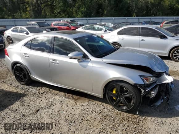 2019 Lexus IS 300 с VIN JTHBA1D24K5091043, выставлен на аукционе Copart как лот 87202455 с пробегом 61 103 миль миль и Списание • Salvage title. История ставок и продаж доступна на DreamBid. Изображение 4.