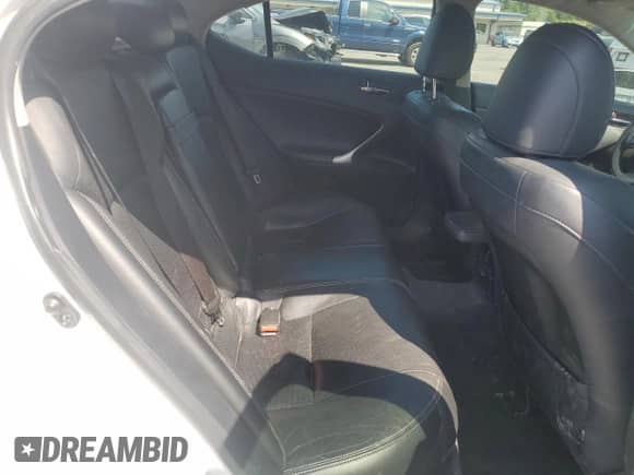 2012 Lexus IS 250 z VIN JTHCF5C29C5060645, wystawiony jako Copart lot #68281465 z przebiegiem 223 065 mil mil oraz Szkoda całkowita • Salvage title. Historia ofert i sprzedaży dostępna na DreamBid. Obrazek 10.