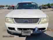 2002 Ford Explorer XLT с VIN 1FMZU63E82ZA82169, выставлен на аукционе Copart как лот 85175835 с пробегом 311 619 миль миль и Списание • Salvage title. История ставок и продаж доступна на DreamBid. Изображение 5.