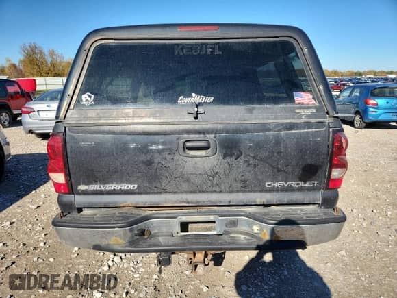 2004 Chevrolet Silverado 1500 LT z VIN 1GCEC19T04E389585, wystawiony jako Copart lot #82686555 z przebiegiem 194 212 mil mil oraz Czysty tytuł • Clean title. Historia ofert i sprzedaży dostępna na DreamBid. Obrazek 6.