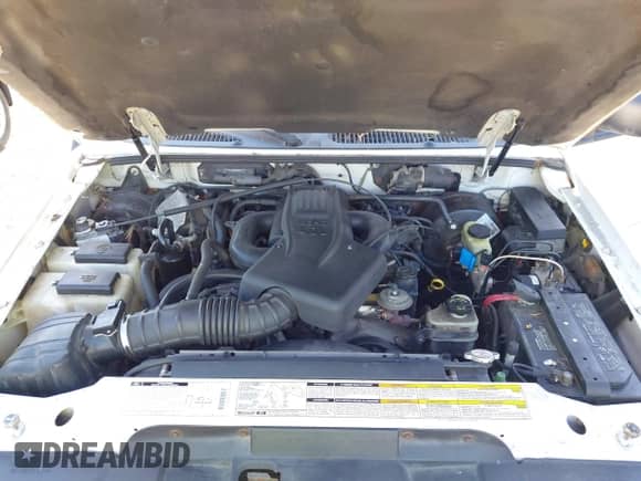 2000 Ford Explorer XLT with VIN 1FMZU63E2YZC67651, listed as a IAAI auction lot 43486658 with 248,518 mi miles and . Bid and sale history available at DreamBid. Image 10.
