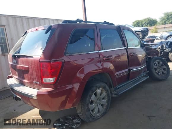 2008 Jeep Grand Cherokee Limited z VIN 1J8HR58268C220533, wystawiony jako IAAI lot #43116150 z przebiegiem 122 623 mil mil oraz . Historia ofert i sprzedaży dostępna na DreamBid. Obrazek 4.
