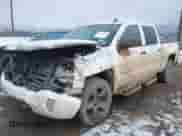 2018 Chevrolet Silverado 1500 LTZ z VIN 3GCUKSEJ6JG526610, wystawiony jako IAAI lot #41127039 z przebiegiem 78 824 mil mil oraz . Historia ofert i sprzedaży dostępna na DreamBid. Obrazek 17.