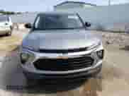 2025 Chevrolet TrailBlazer LS с VIN KL79MMSP8SB051991, выставлен на аукционе Copart как лот 69136975 с пробегом 2 674 миль миль и Списание • Salvage title. История ставок и продаж доступна на DreamBid. Изображение 5.
