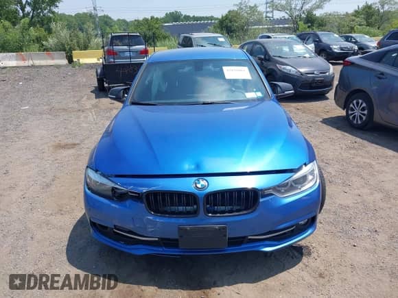 2016 BMW 3 Series 328i with VIN WBA8E9G5XGNU30512, listed as a IAAI auction lot 42836861 with 63,175 mi miles and . Bid and sale history available at DreamBid. Image 12.