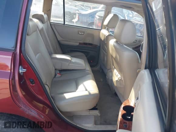 2006 Toyota Highlander Sport z VIN JTEEP21A160161045, wystawiony jako IAAI lot #43540964 z przebiegiem 235 346 mil mil oraz . Historia ofert i sprzedaży dostępna na DreamBid. Obrazek 8.