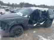 2024 Jeep Grand Cherokee z VIN 1C4RJYB65R8955072, wystawiony jako IAAI lot #41533183 z przebiegiem 6 218 mil mil oraz . Historia ofert i sprzedaży dostępna na DreamBid. Obrazek 17.