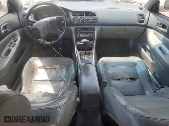 1995 Honda Accord with VIN 1HGCE6660SA030529, listed as a Copart auction lot 56056285 with 201,899 mi miles and Salvage title. Bid and sale history available at DreamBid. Image 8.