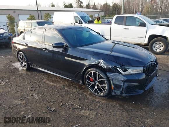 2021 BMW 5 Series 540i xDrive with VIN WBA73BJ07MWX24039, listed as a IAAI auction lot 41838470 with 51,987 mi miles and . Bid and sale history available at DreamBid. Image 1.